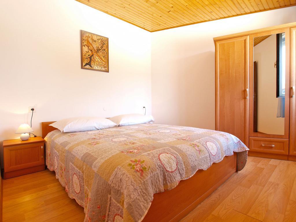 House Sandra 1430 Peresiji Exterior photo