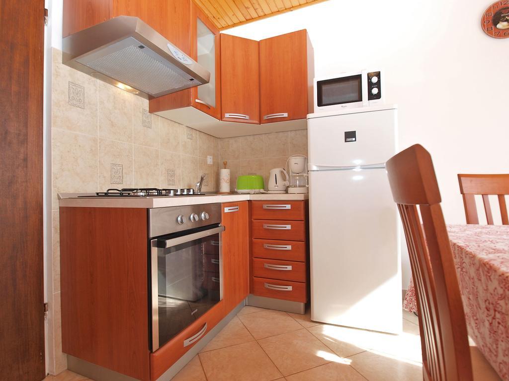 House Sandra 1430 Peresiji Exterior photo